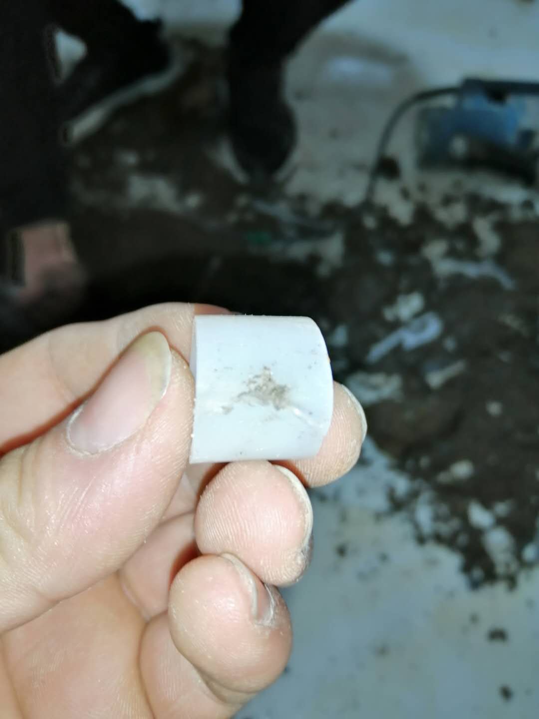 北仑家里地暖漏水了怎么办？